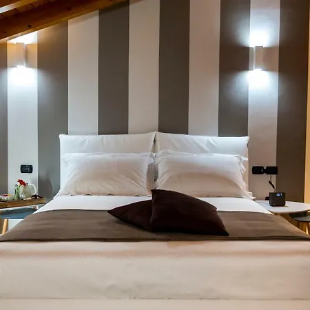 ベッド・アンド・ブレックファスト Casa Ananda 4*